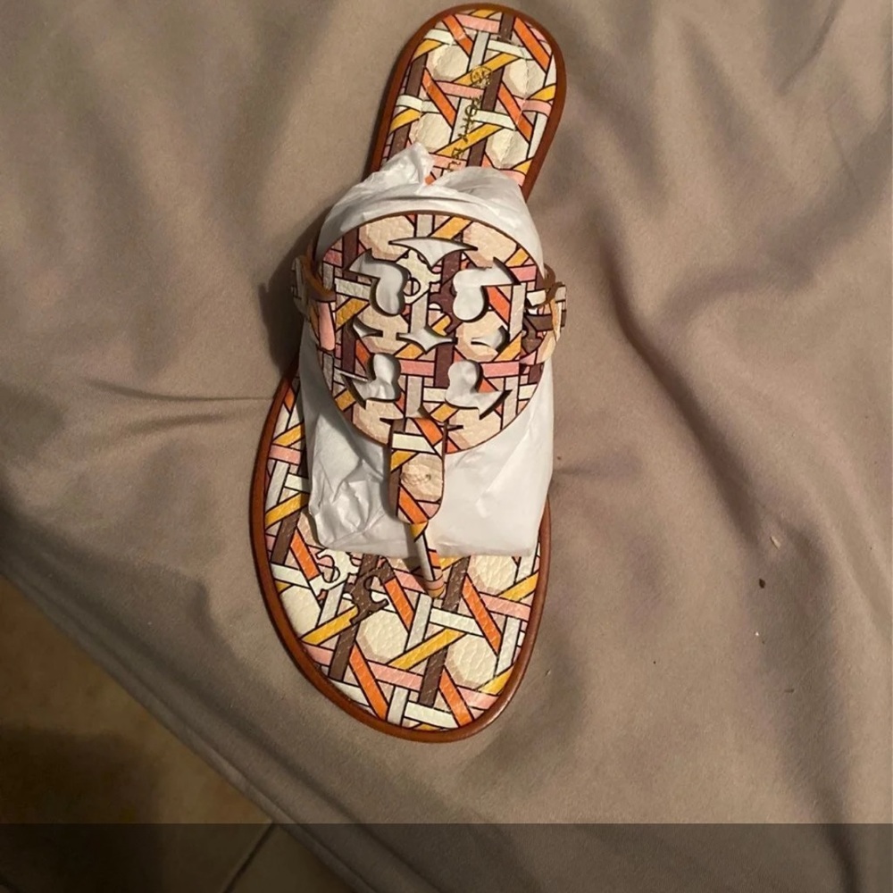 Authentic Tory Burch sandals brand new in its original box with dust cover